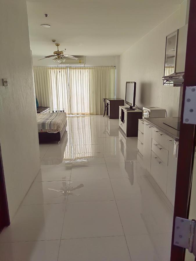 Ferienwohnung Joy Shop At View Talay 6 Pattaya Exterior foto